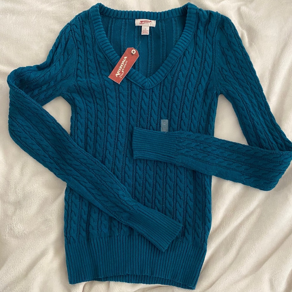 Knit sweater